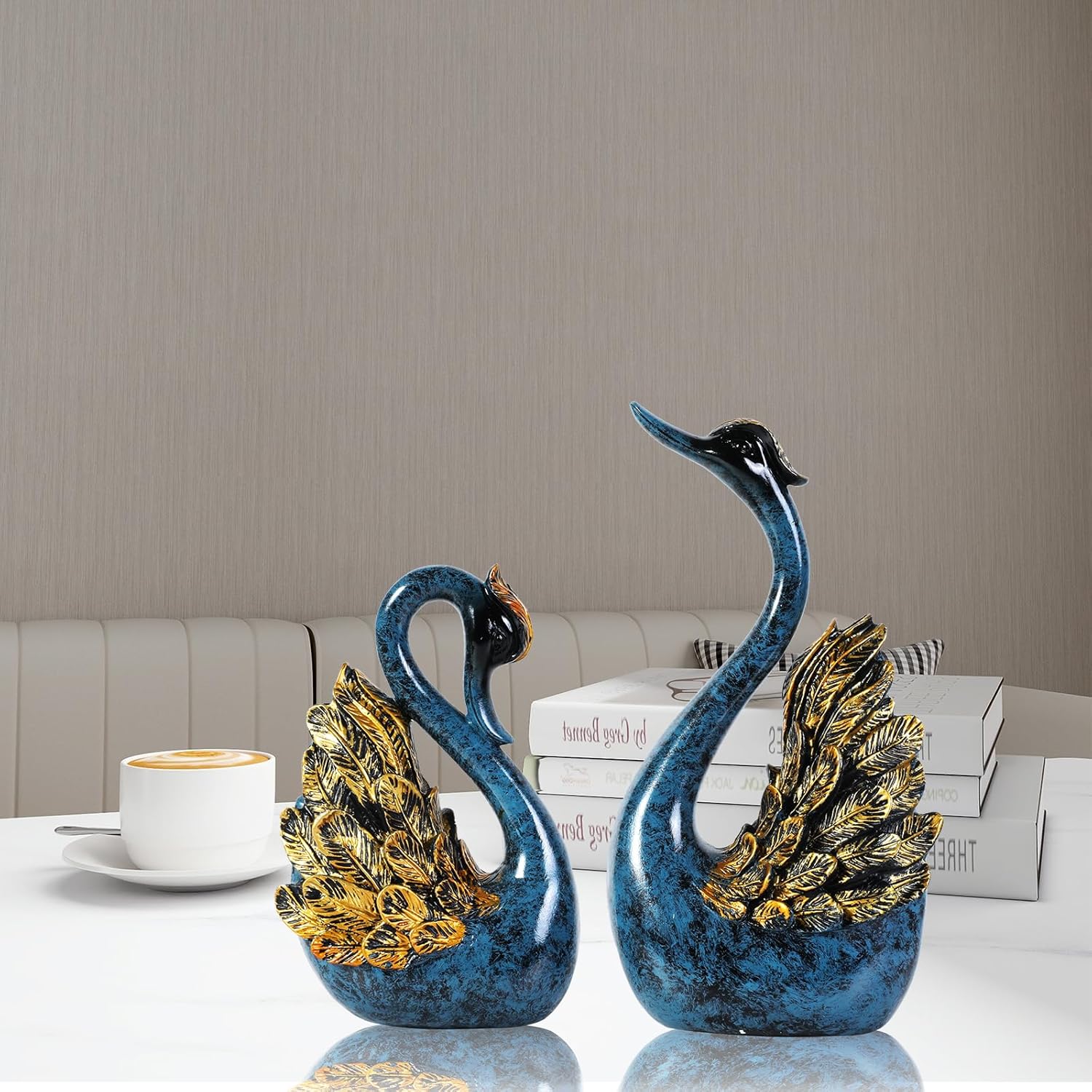 2pcs Swan Statues